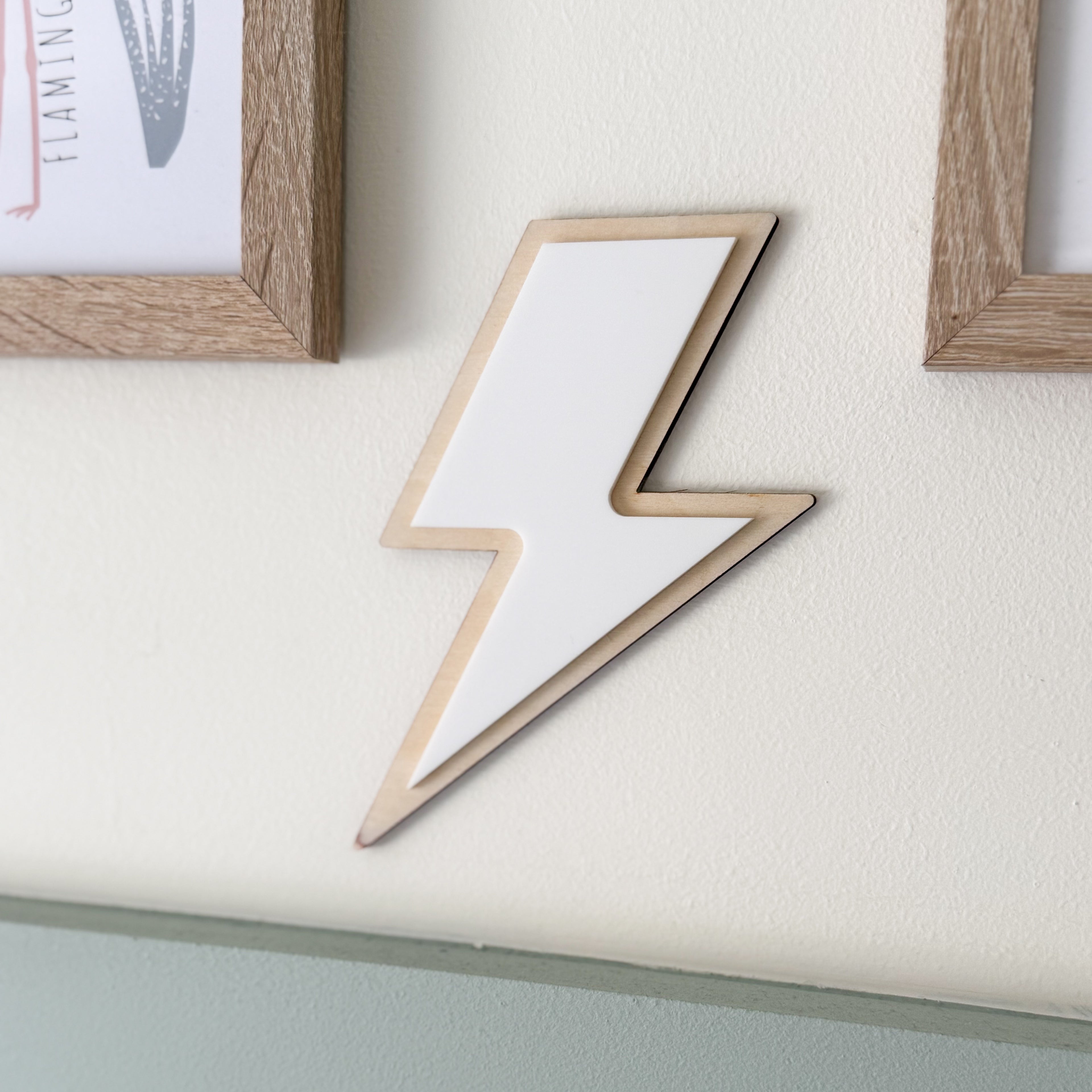 Lightning bolt wall decal