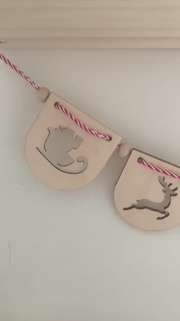  Wooden Reindeer Christmas Bunting | Cosy Little Nest