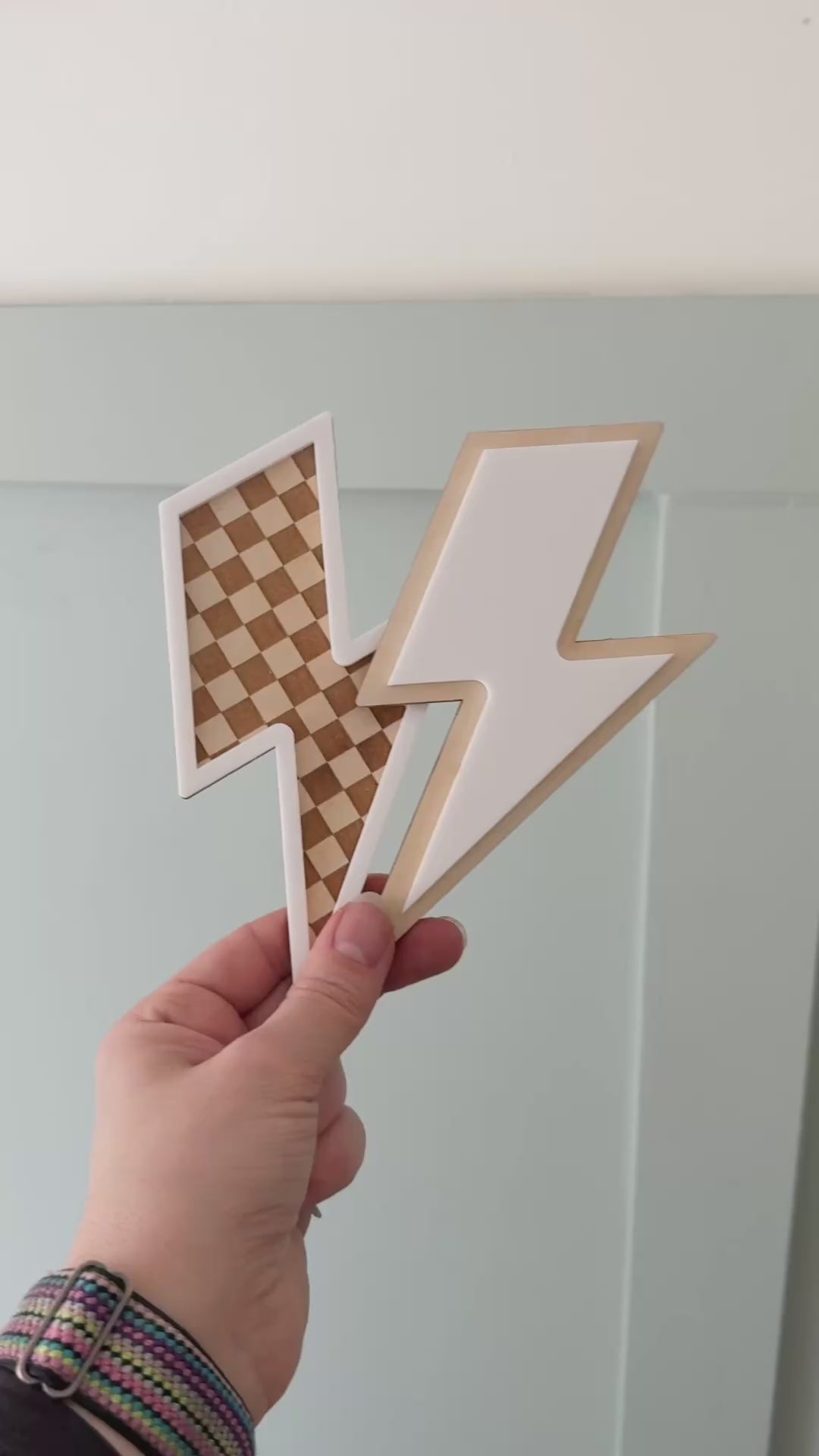 Lightning bolt wall decal